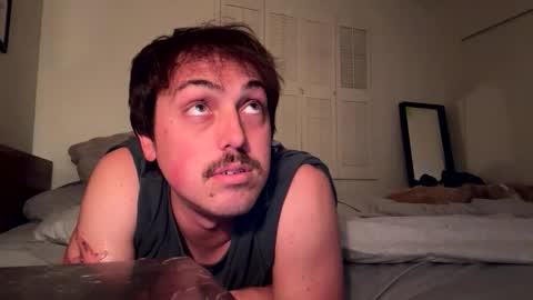 im_nervous online show from 11/13/25, 03:05