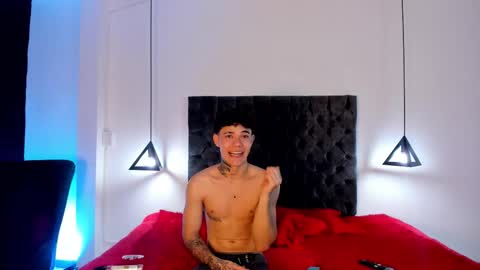 Snapshot of im_seven_ chatting on 03/02/26, 07:15 Seven online show from 03/02/26, 07:15