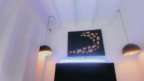 im_shannon_44 online show from 02/04/25, 09:31