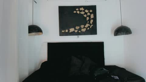 im_shannon_44 online show from 02/05/25, 09:40