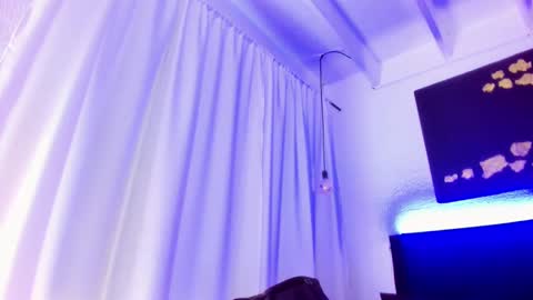 im_shannon_44 online show from 03/12/25, 05:13