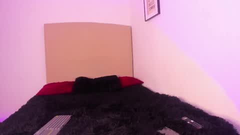 Snapshot of im_tiffany_ chatting on 02/18/26, 04:08 im tiffany online show from 02/18/26, 04:08