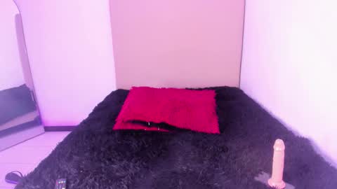 Snapshot of im_tiffany_ chatting on 02/20/26, 06:26 im tiffany online show from 02/20/26, 06:26