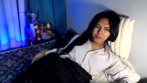 Snapshot of im_ur_girl_demure chatting on 07/05/26, 12:12 kyline online show from 07/05/26, 12:12
