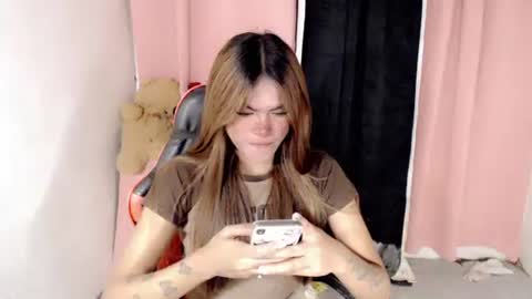 im_yourfairyannaxx online show from 04/23/26, 05:52