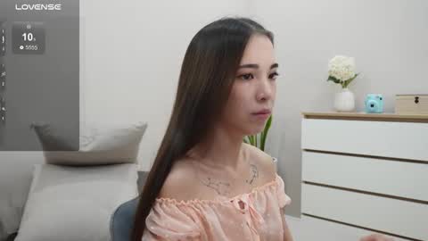 Snapshot of imaginasian_ chatting on 10/20/25, 04:13 imaginasian online show from 10/20/25, 04:13