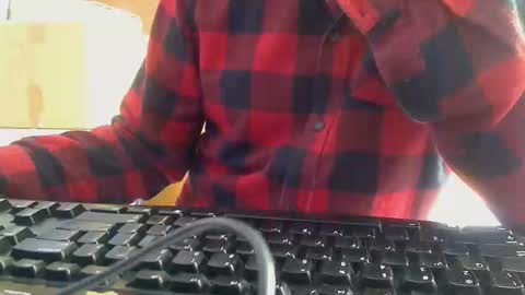 Aussie Guy online show from 05/04/26, 01:12
