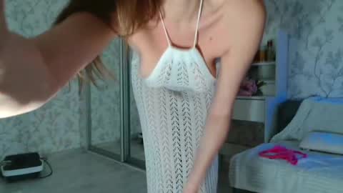 Carrie online show from 02/10/25, 03:35