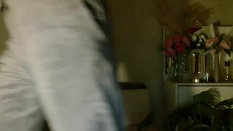 Carrie online show from 03/06/26, 03:41