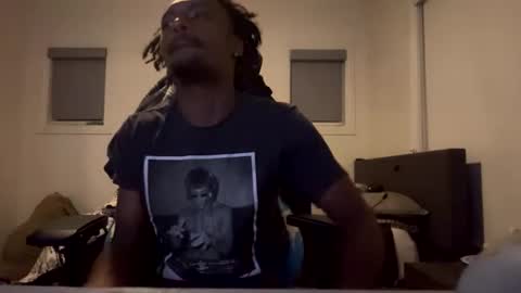 Snapshot of imchokingchicken chatting on 09/10/25, 06:02 imchokingchicken online show from 09/10/25, 06:02