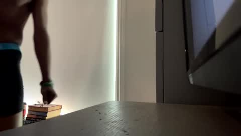 Snapshot of imchokingchicken chatting on 09/27/25, 08:58 imchokingchicken online show from 09/27/25, 08:58