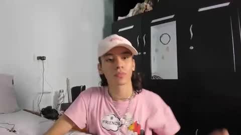 Colton Alvin Independent model online show from 01/31/25, 01:33