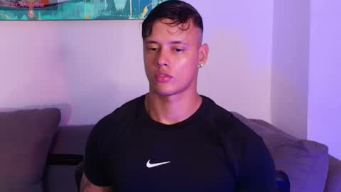 imconor online show from 11/11/25, 09:48