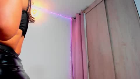 Dayana  online show from 12/17/24, 07:18