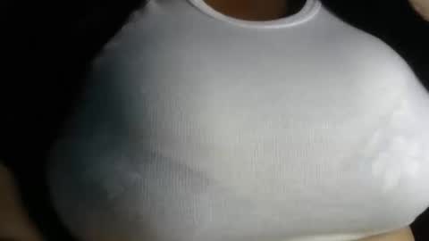 mia latina online show from 10/23/25, 07:12