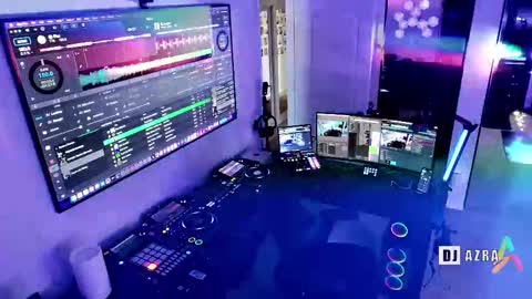 DJ Azra online show from 10/17/25, 09:28