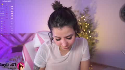 Snapshot of imjess_ chatting on 02/14/25, 03:11 imjess_ online show from 02/14/25, 03:11