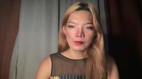 Mika online show from 04/16/26, 07:31