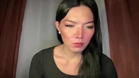 Mika online show from 04/23/26, 08:02