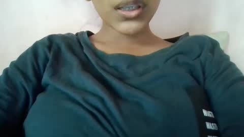 Snapshot of imlovelyrose chatting on 12/22/24, 06:06 ROSE online show from 12/22/24, 06:06