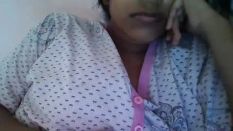 Snapshot of imlovelyrose chatting on 12/24/24, 08:55 ROSE online show from 12/24/24, 08:55