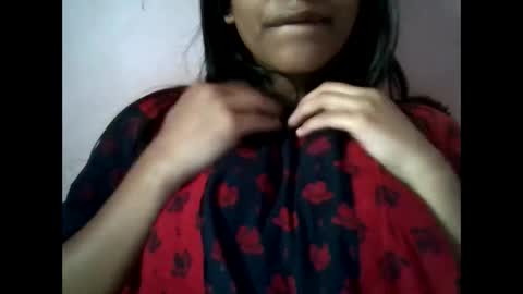 Snapshot of imlovelyrose chatting on 03/12/25, 03:35 ROSE online show from 03/12/25, 03:35