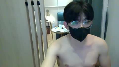 Snapshot of imlowerlife chatting on 01/21/25, 01:22 imlowerlife online show from 01/21/25, 01:22