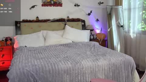 Imma  online show from 10/27/25, 03:21