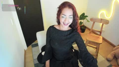 Snapshot of immia_rosse chatting on 05/11/26, 10:51 mia --------- COL TIME online show from 05/11/26, 10:51