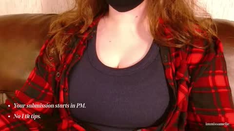 Snapshot of immissamelie chatting on 12/03/25, 12:07 Miss Amelie online show from 12/03/25, 12:07