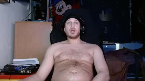 Snapshot of imnotgonnacome chatting on 12/05/25, 03:20 imnotgonnacome online show from 12/05/25, 03:20