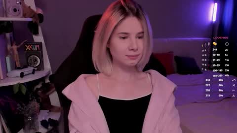 Mia online show from 02/22/26, 11:20