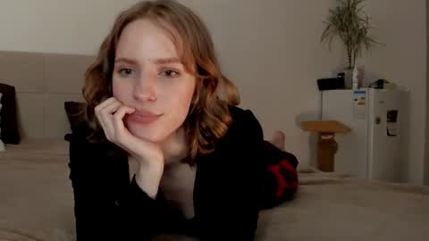 Snapshot of imogensy chatting on 02/06/26, 03:59 my name Imo Fansly online show from 02/06/26, 03:59