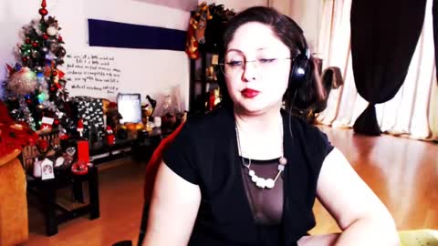 Empress online show from 12/26/24, 08:50