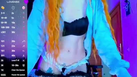 Lora online show from 12/22/25, 04:04