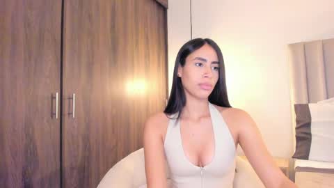 sarah online show from 04/06/26, 10:54