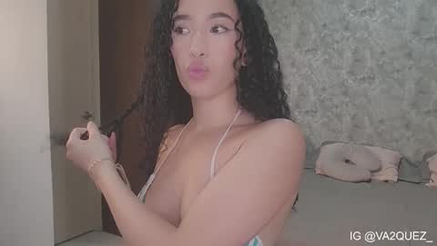 Sara online show from 03/01/26, 02:46