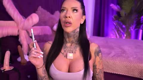 Scarlet online show from 02/14/26, 06:21