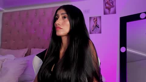 imtami04 online show from 04/17/26, 09:18