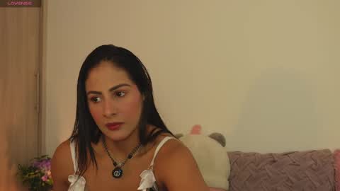 imvickyrachell_ online show from 10/14/25, 01:45