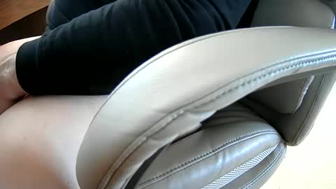 Snapshot of imyobes chatting on 03/07/25, 04:00 imyobes online show from 03/07/25, 04:00