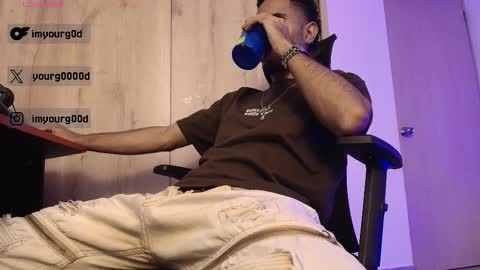 Snapshot of imyourg0d chatting on 03/03/26, 03:01 Daniel thumb up me please its important Im new INDEPENDENT MODEL online show from 03/03/26, 03:01