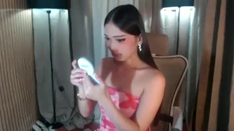 Snapshot of imyourlegalbaby chatting on 10/03/25, 02:19 Aki online show from 10/03/25, 02:19