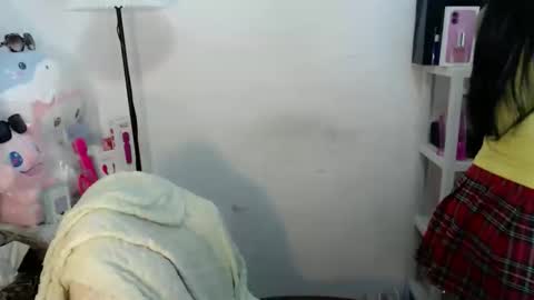 Snapshot of imyourlegalbaby chatting on 05/29/26, 01:53 Aki online show from 05/29/26, 01:53