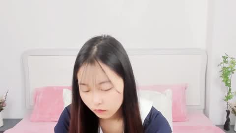 Snapshot of inadaphne chatting on 06/20/26, 04:32 Ina online show from 06/20/26, 04:32