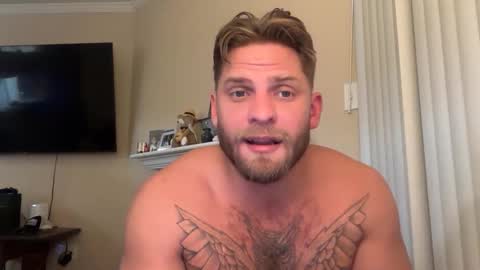 Inmate1993 online show from 10/30/25, 01:18