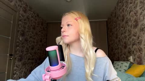 Snapshot of inamillsap chatting on 02/21/26, 11:11 Lola online show from 02/21/26, 11:11