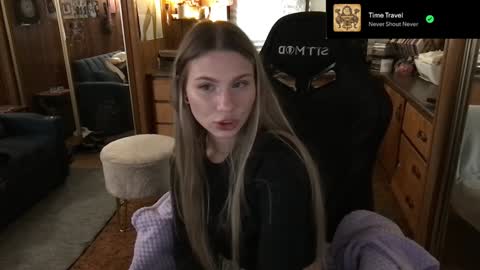 Carter online show from 02/02/25, 07:41