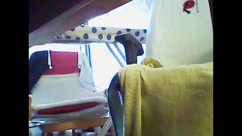 Snapshot of incontactwithmike chatting on 12/02/25, 09:47 incontactwithmike online show from 12/02/25, 09:47