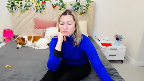 incredible_ariela online show from 01/13/26, 06:18